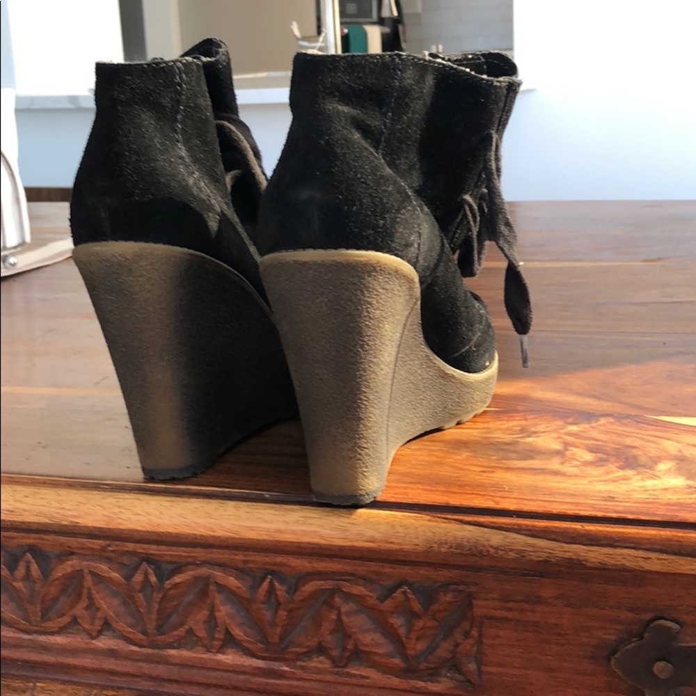 Wedges - Picture 2 of 3